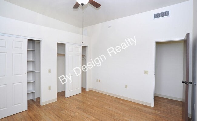 Building Photo - One-of-a-Kind Midtown 3 Bed 2.5 Bath Home | 2,040 SQ FT of Custom Craftsmanship