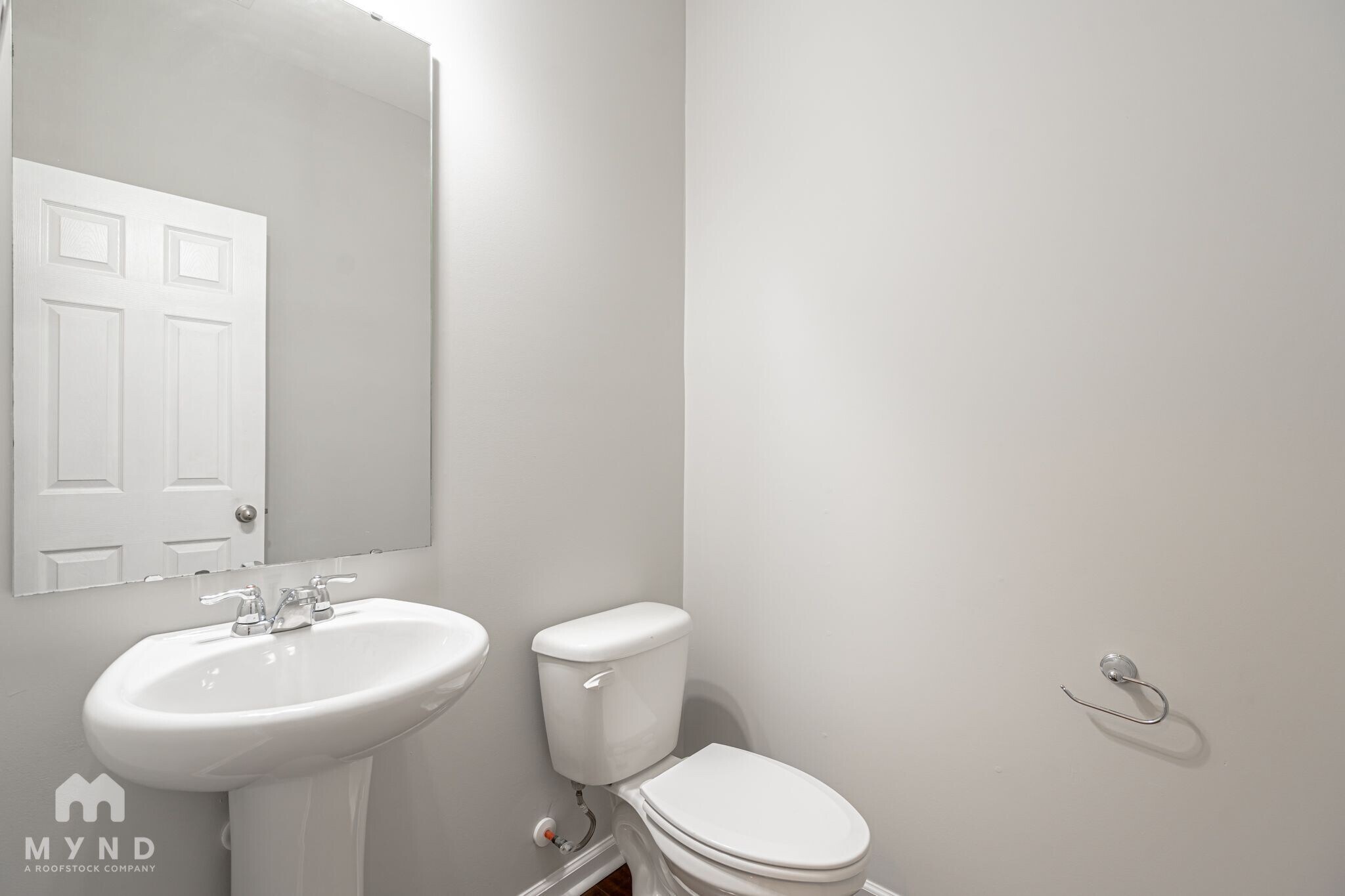 Building Photo - 407 Forest Hills Rd