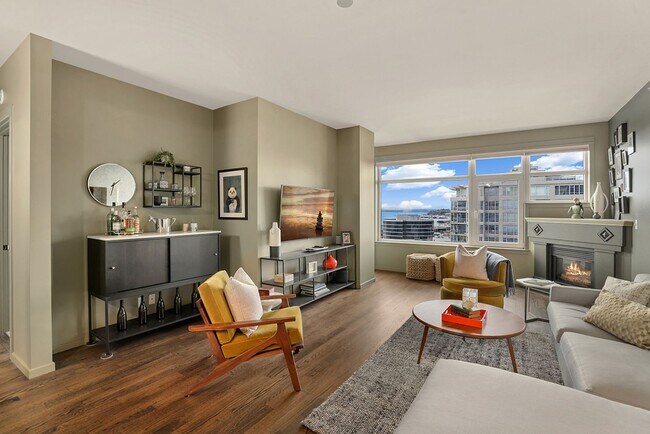Building Photo - Amazing Views & All the Amenities at The Ellington w/Parking! $2650