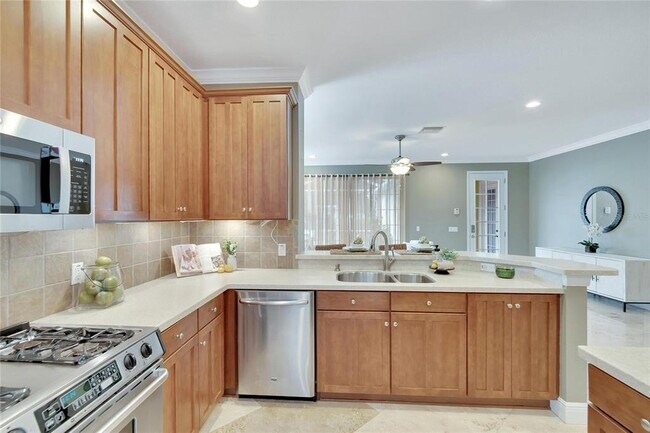 Building Photo - 213 Sela Cove Cir