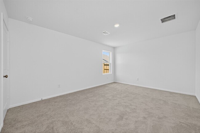 Building Photo - 28938 Rustic Windmill Wy