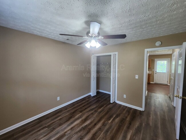 Building Photo - 7266 Tiderace Ct