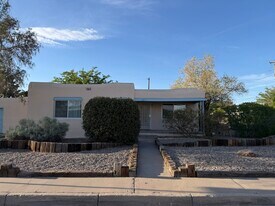 Building Photo - 4161 Mesa Verde Ave NE