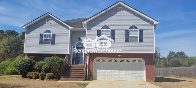 Building Photo - 4745 King Saul Dr