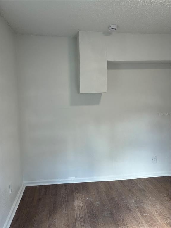 Building Photo - 812 Marion St