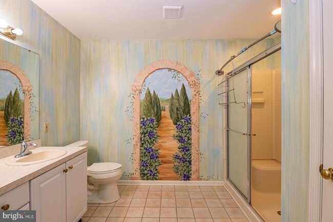 Building Photo - 193 Hawthorne Ct