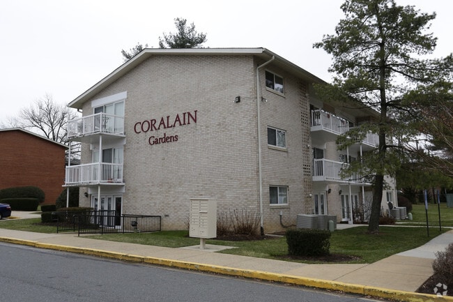 Primary Photo - Coralain Gardens Apts