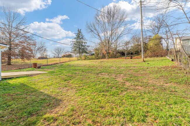 Building Photo - 2407 Webster Ct