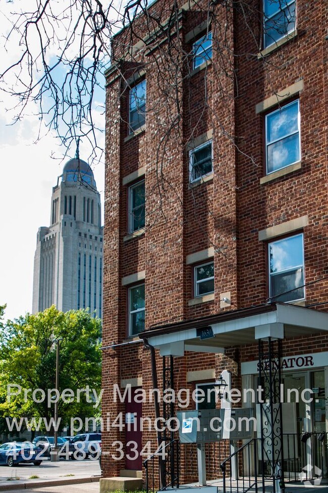 Building Photo - One Bedroom in a Historical building for rent