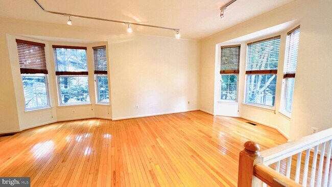 Building Photo - 4100 Flower Box Ct