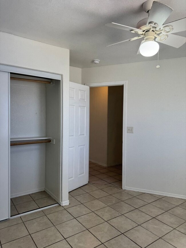 Building Photo - Cozy Updated 3-Bedroom Home Near River Acc...