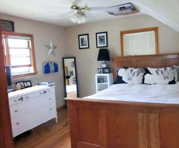 Bedroom #1 - 636 S Loomis Ave