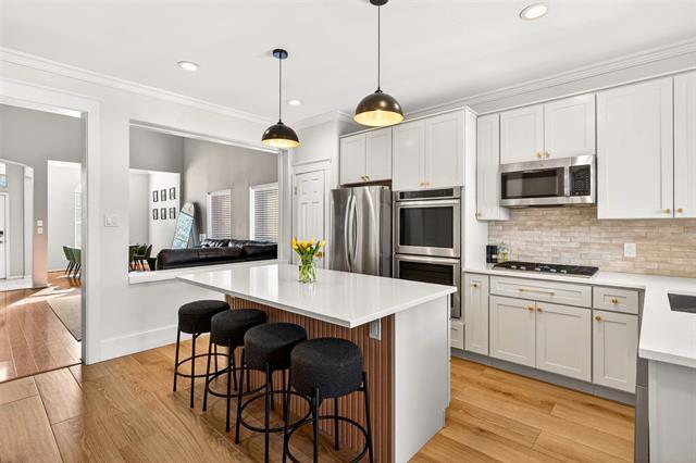 Building Photo - 8217 Bulrush Dr