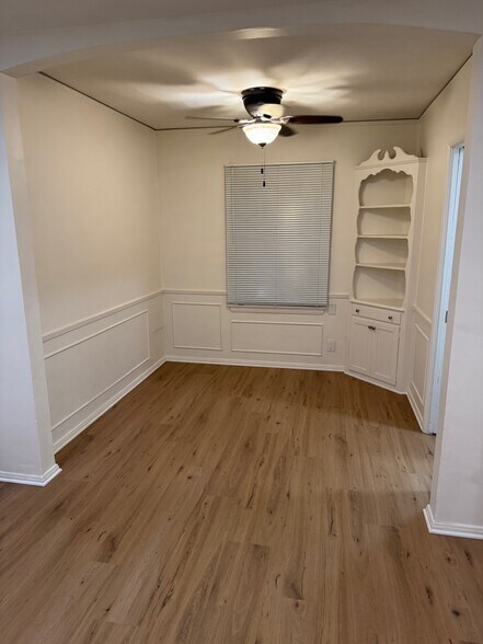 Building Photo - 5981 Guthrie Ave