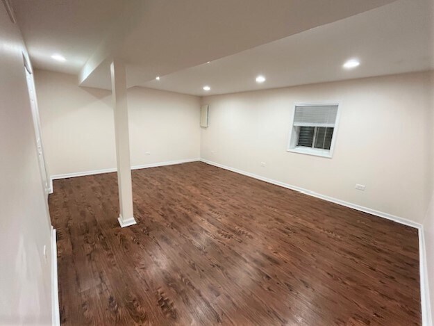 Building Photo - 1556 Brittania Way