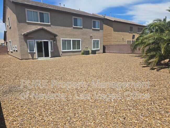 Building Photo - 3904 Ropers Ranch St