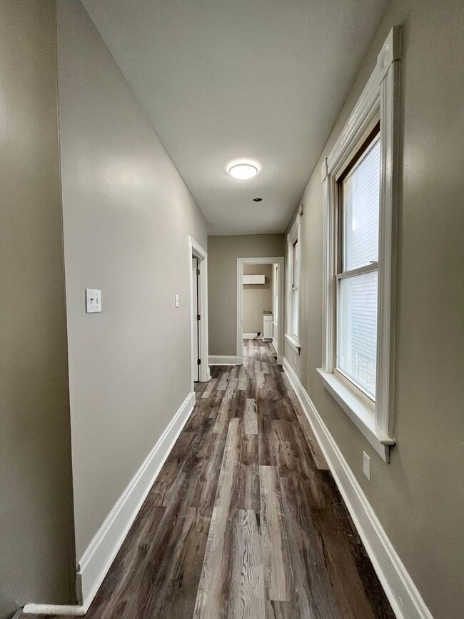 Building Photo - 1214 Gilsey Ave