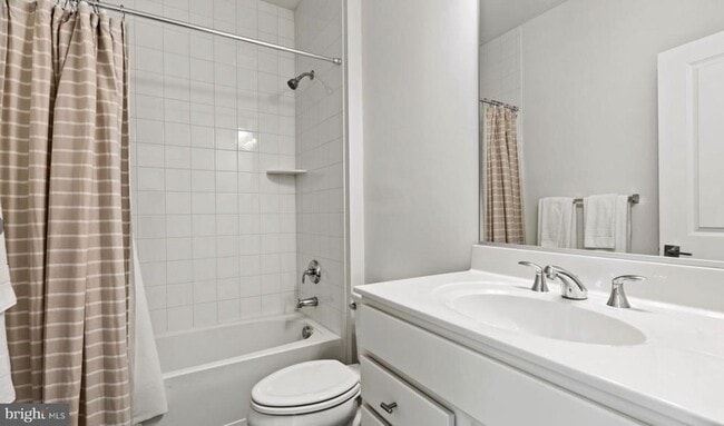 Building Photo - 14554 Alsace Ln