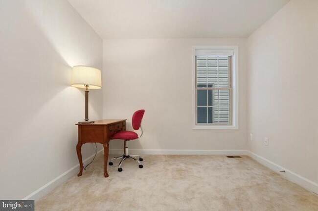 Building Photo - 13905 Bufflehead St