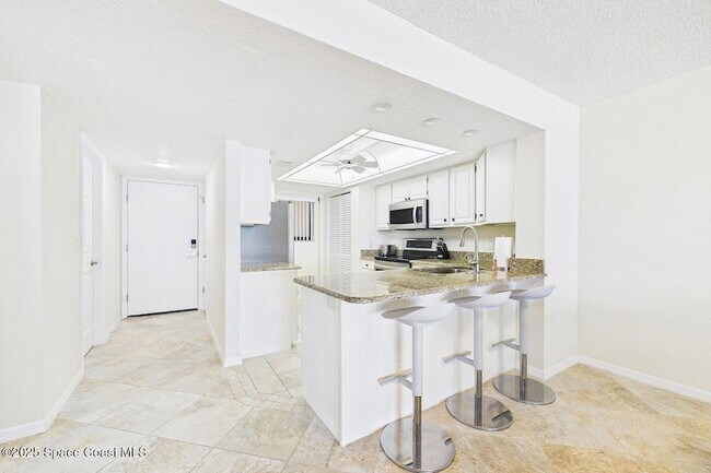 Building Photo - 55 N 4th St