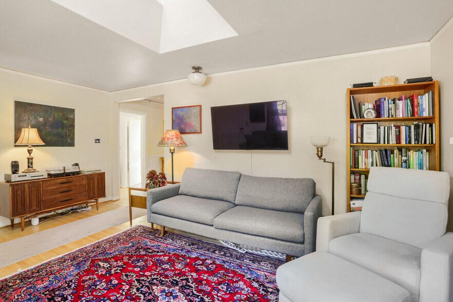 Living Room - 3041 SW Flower Ter