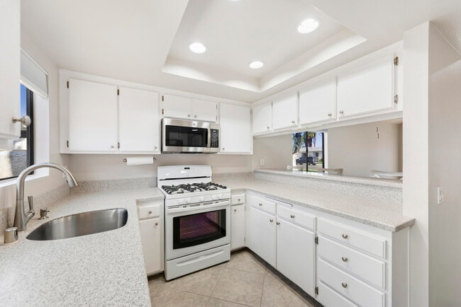 Building Photo - 34341 Denise Way