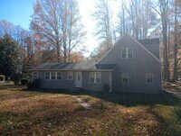 Building Photo - 3 Bedroom, 3 Bath Single Family Home for Rent