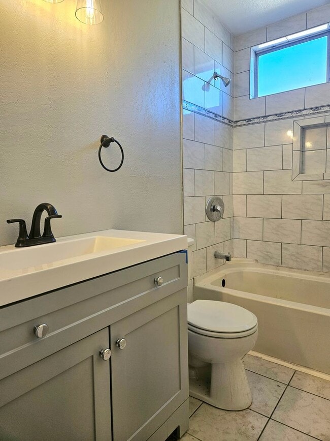 Building Photo - Beautiful Rowland Heights Home for Lease