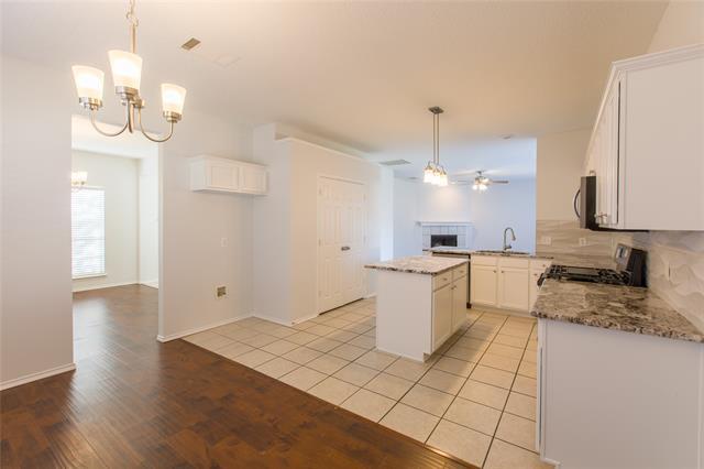 Building Photo - 3820 Gardenia Ln