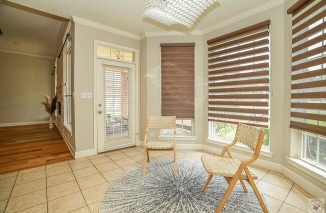 Building Photo - Beautiful, Spacious 4 bedroom Home for Rent!