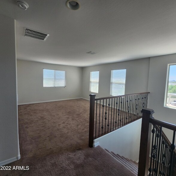 Building Photo - 10872 S 175th Dr