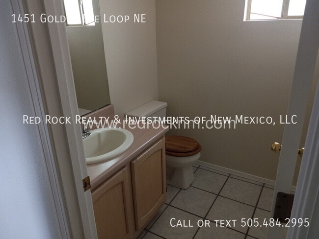 Building Photo - 1451 Golden Eye Loop NE