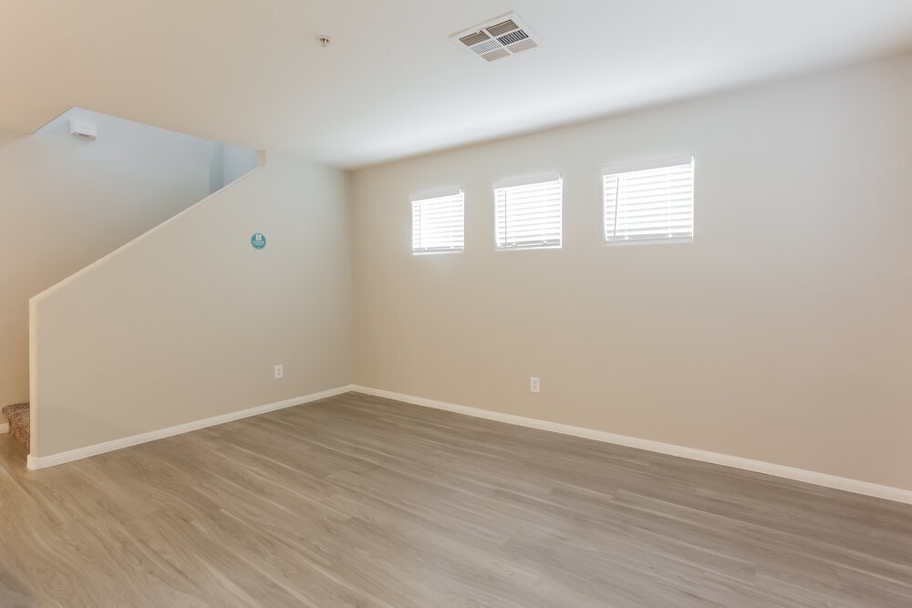 Building Photo - 3020 Sunrise Bay Ave