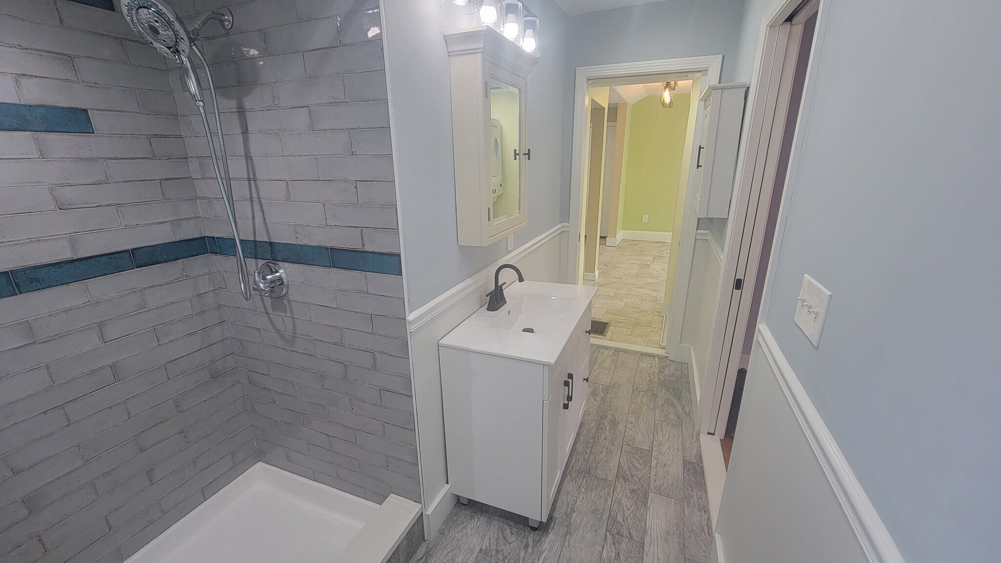 Building Photo - 54 Bolton St