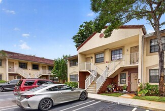 Building Photo - 2830 Coral Springs Dr