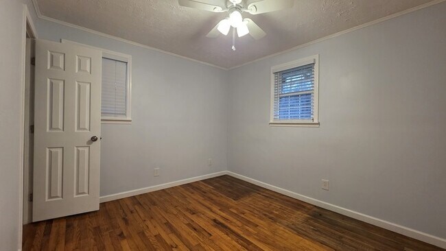 Building Photo - Delightful Home Now For Lease