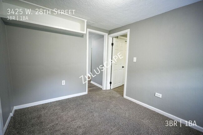Building Photo - 3425 W 28th St