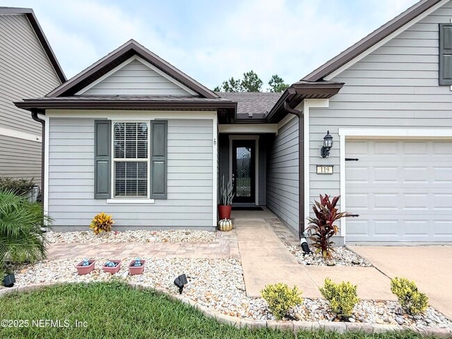 Building Photo - 119 Broomsedge Cir