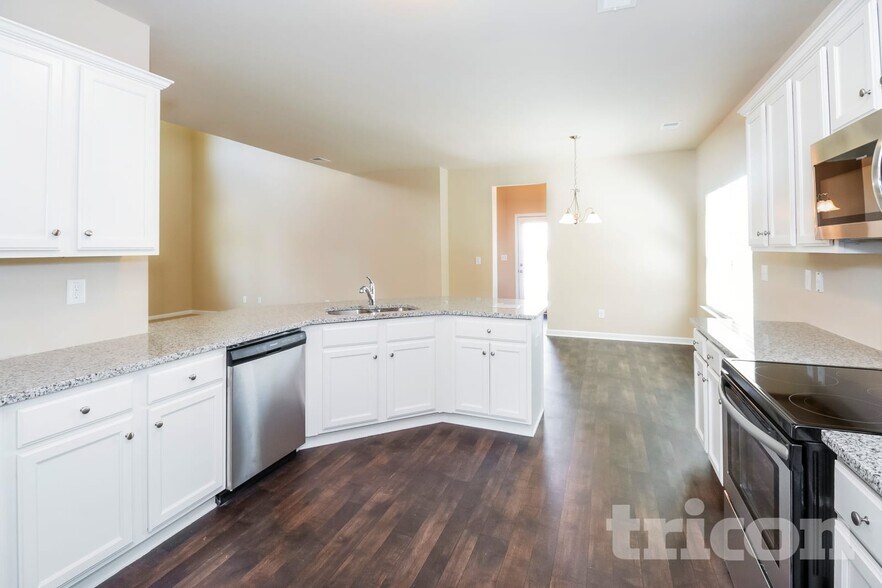 Building Photo - 143 Southwind Ln