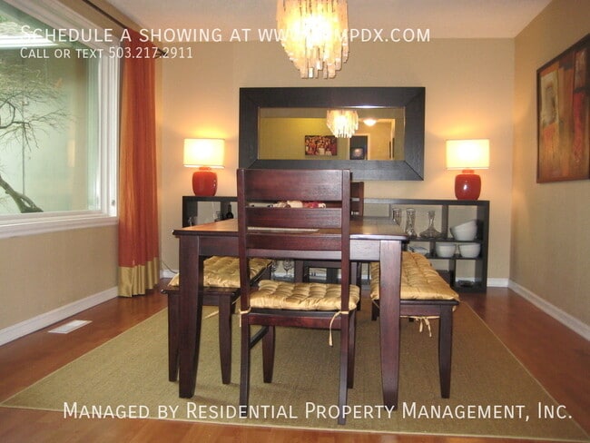 Building Photo - 7730 SW 87th Ave