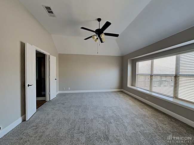 Building Photo - 1125 Ponderosa Drive