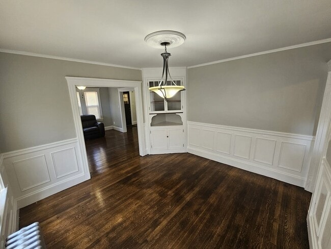 Building Photo - 42 Wood Ave