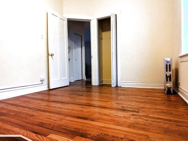 Building Photo - 1534 N Kedzie Ave