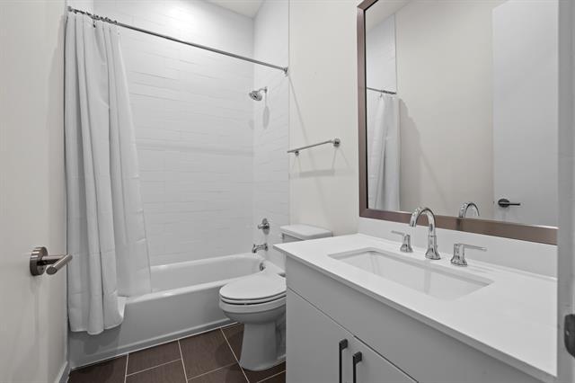 Building Photo - 4545 Bowser Ave