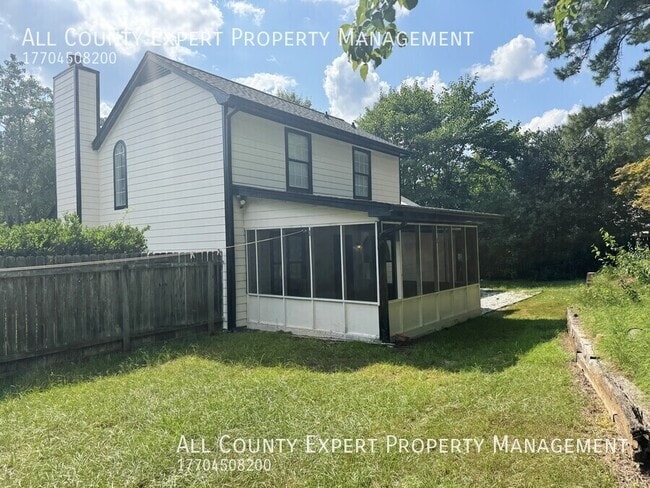 Building Photo - 2290 Honeycomb Ct