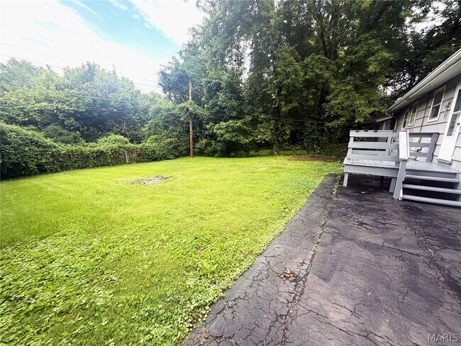 Building Photo - 38 Fenwick Dr