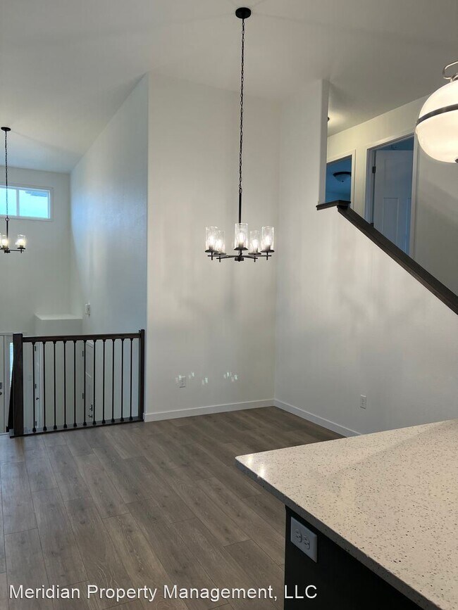 Building Photo - 4 br, 2 bath House - 5551 Lori Lane W