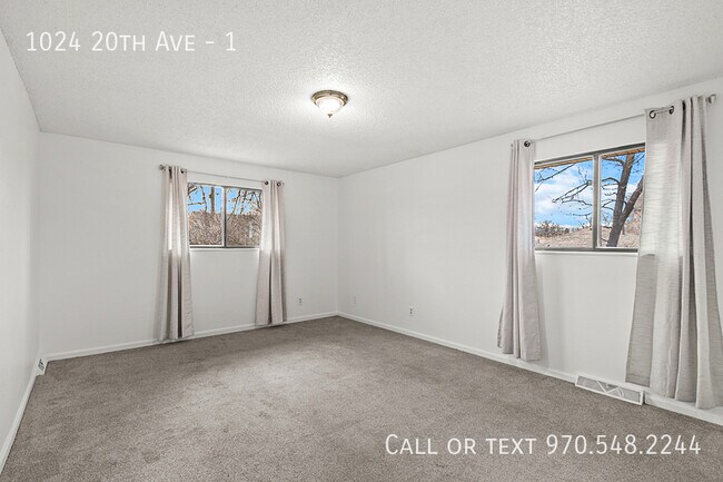 Building Photo - 1024 20th Ave