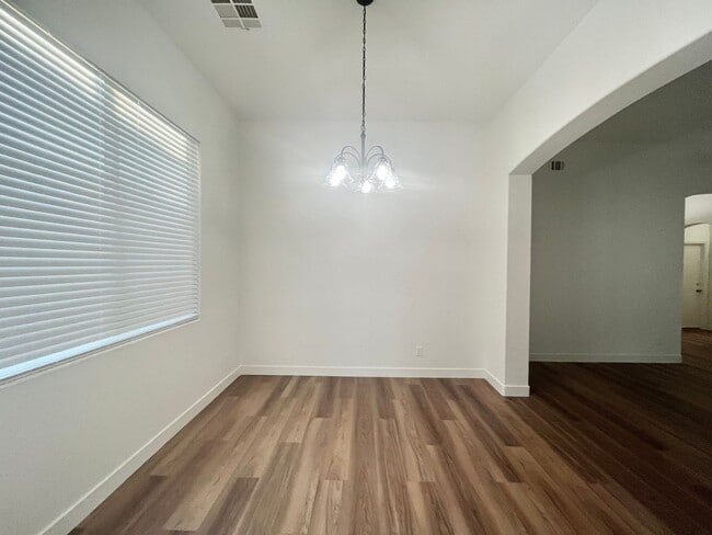 Building Photo - 2470 sq ft, remodeled single story, hard to find 5 bed, 2.5 bath, 2 car garage in guard gated Sta...