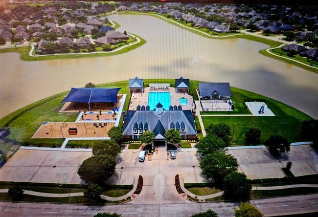 Building Photo - 707 Aqua Vista Ln
